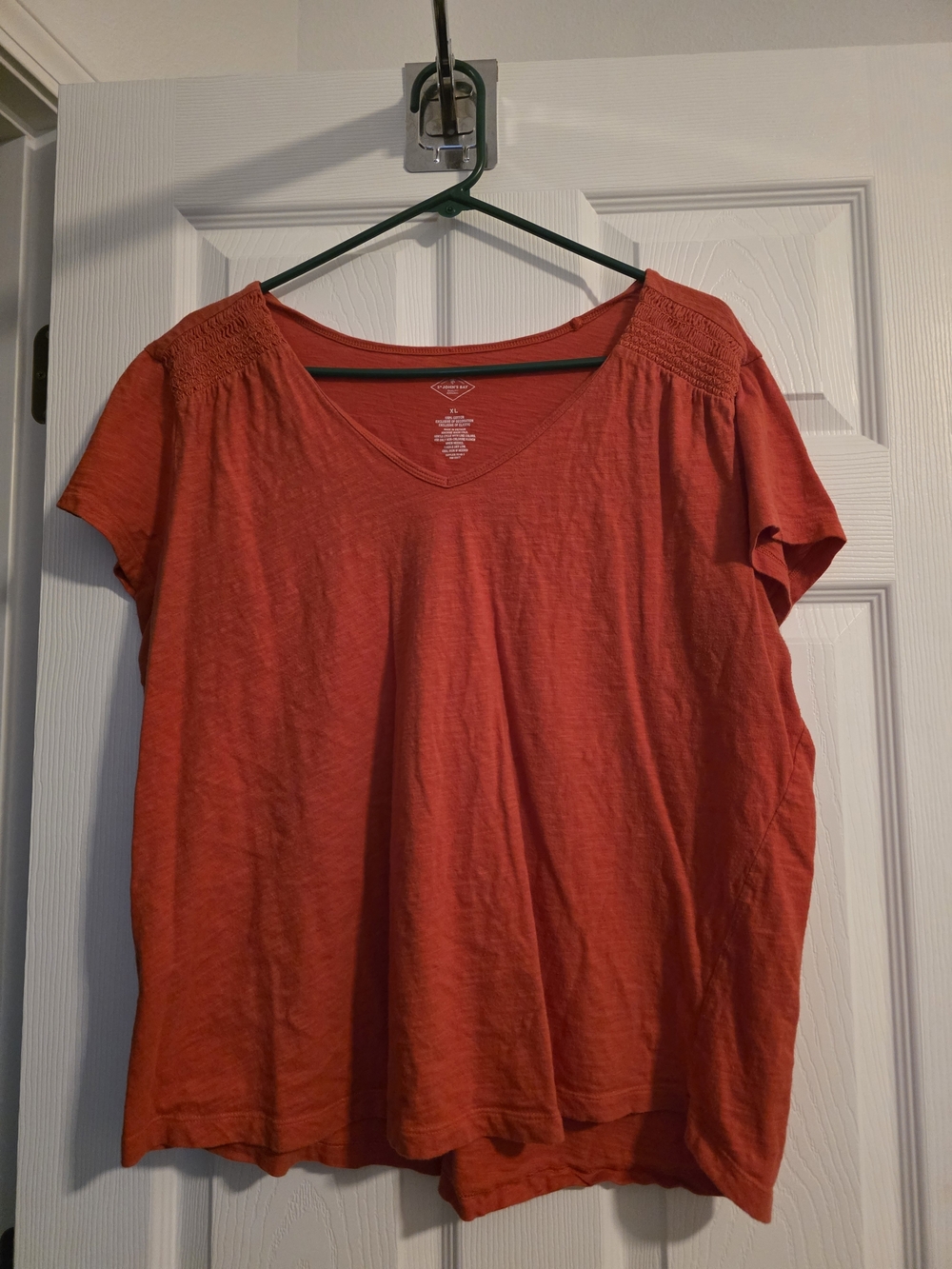 St. John's Bay Rust Red V-Neck Short Sleeve Top